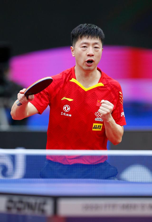 各国选手齐 各国选手齐